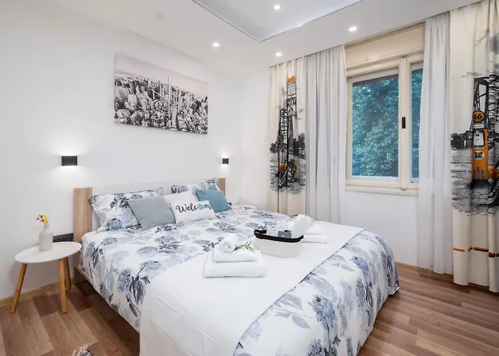 Amazing In With Wifi *