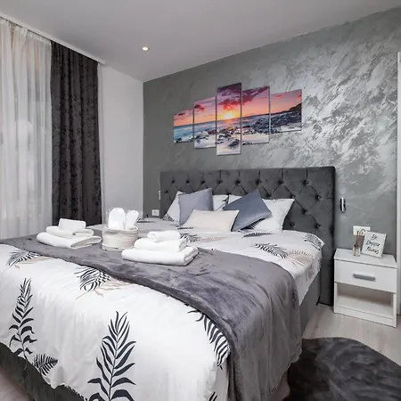 Apartment Amazing In With Wifi Pula