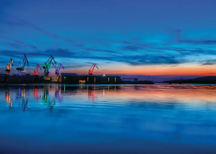 Amazing In With Wifi Apartment *