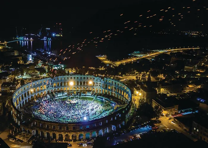 Apartment Amazing In With Wifi Pula