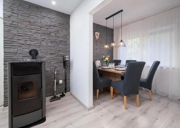 Apartment Amazing In With Wifi Pula