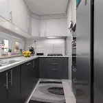 Apartment 3 Bedroom Stunning In *